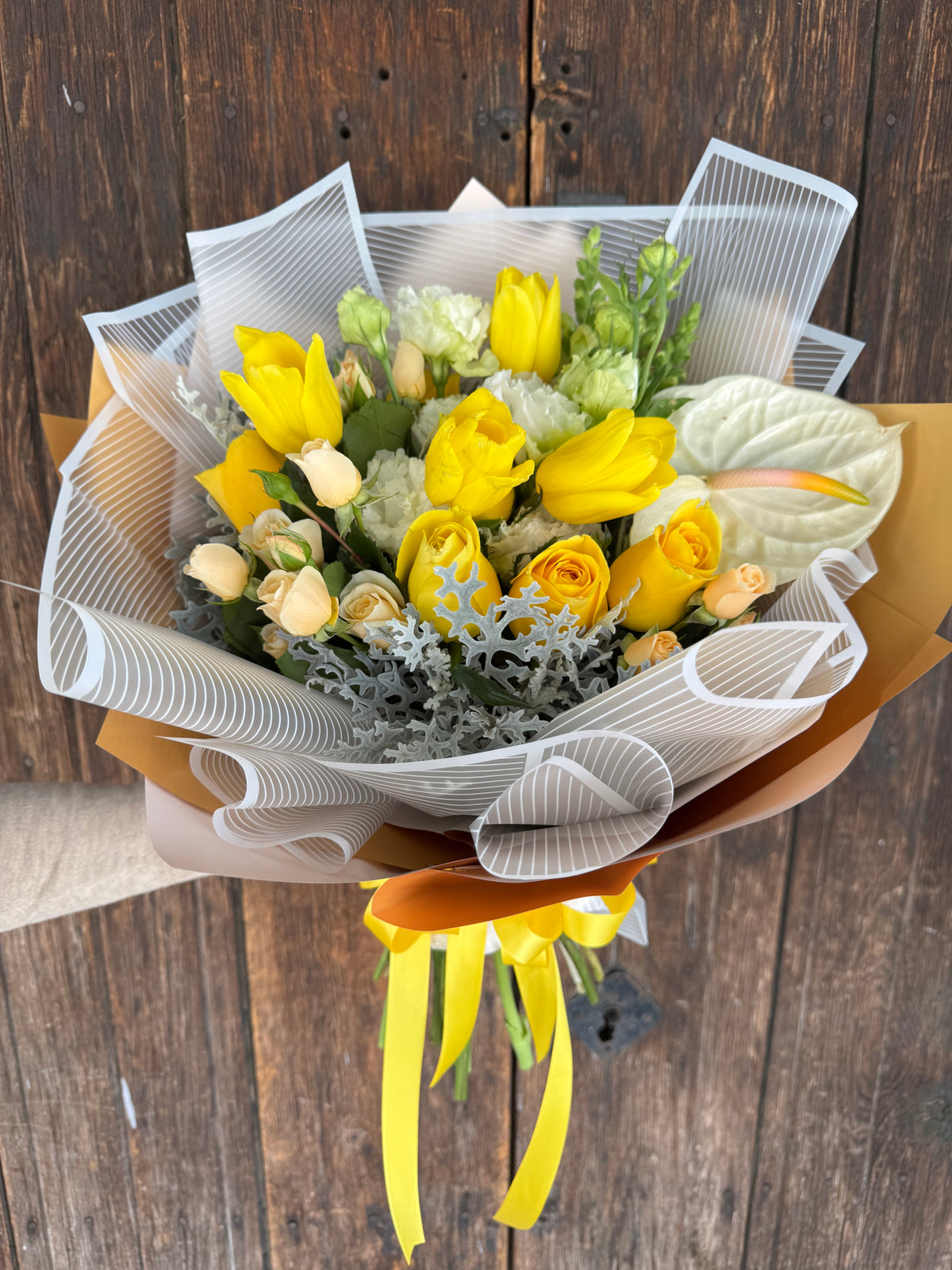 Bouquet Amber Glow